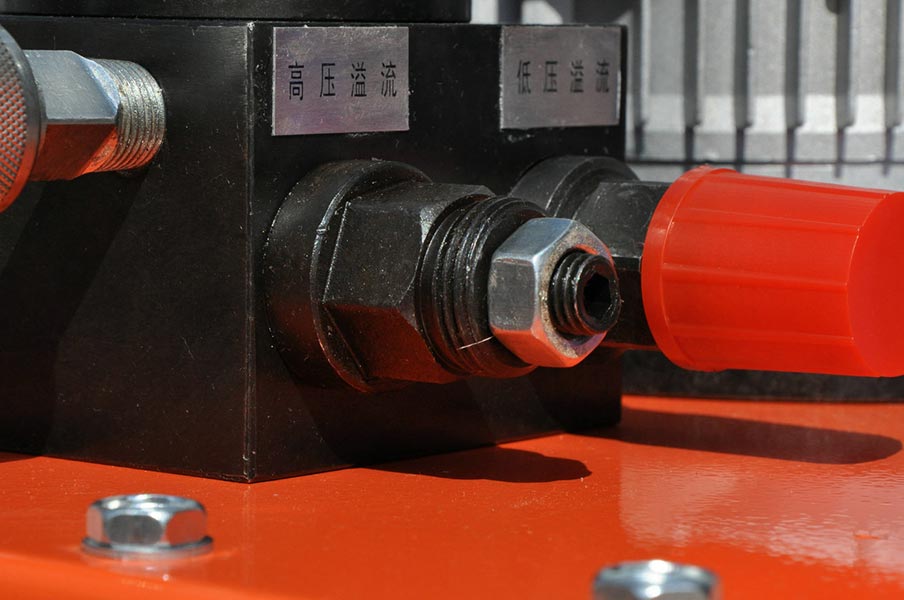 DSS0.8-6B超高压泵